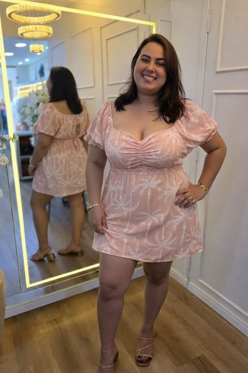 Macaquinho Hadasha Plus – Tecido Duna | Plus Size
